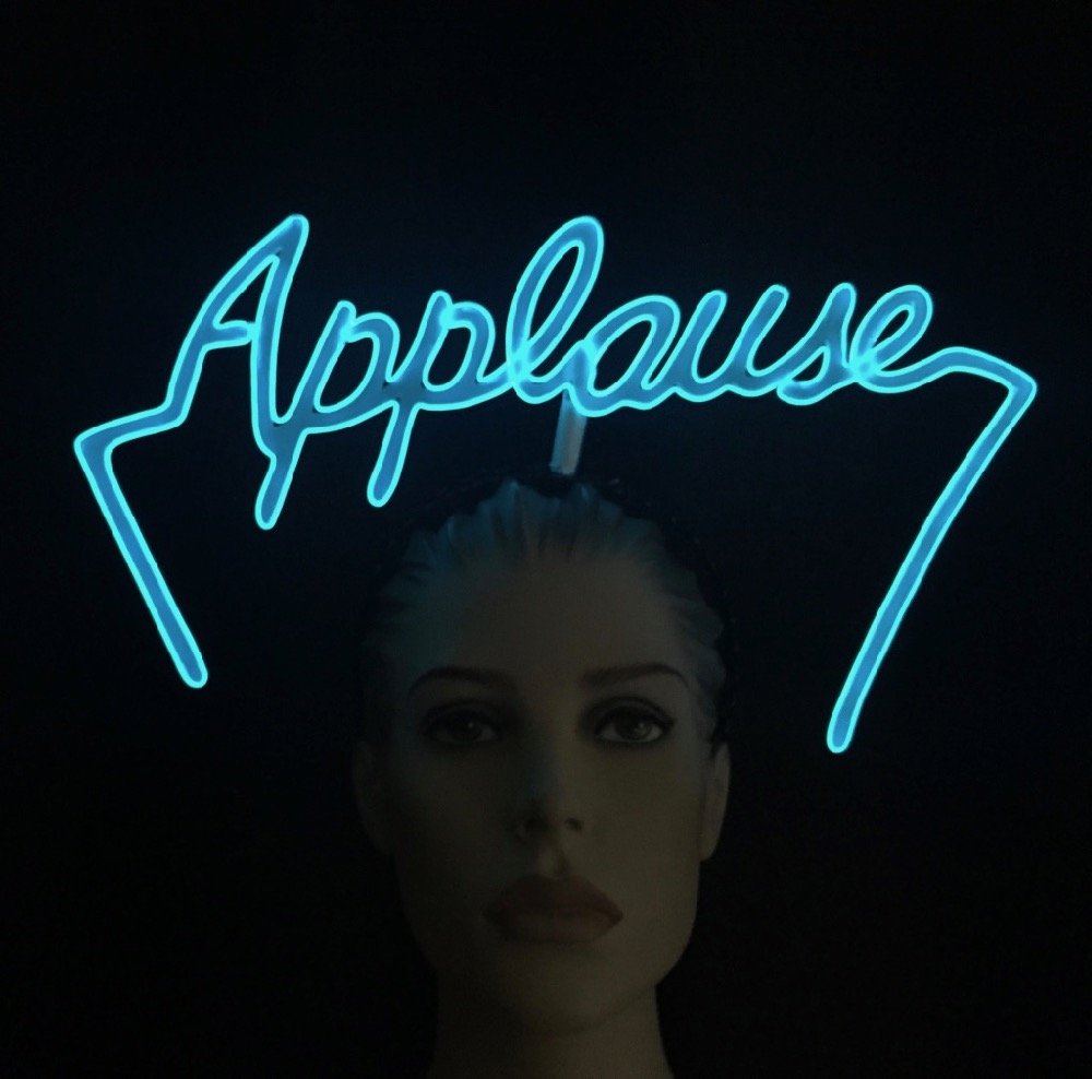 Applause Sign